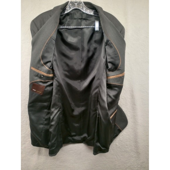 BCBG Attitude Men's Suit Coat Size 40 R 100% Wool Dark‎ Gray Pin-Stripes EUC - Picture 6 of 16